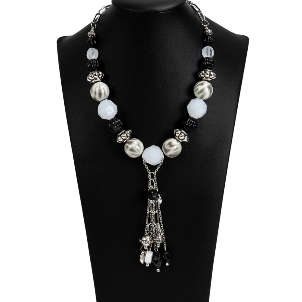 beaded necklace